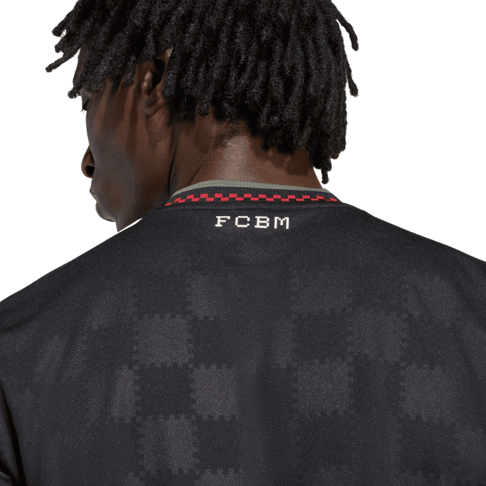 Camisa Futebol Bayern de Munique III 25/26 Torcedor Preta Masculina