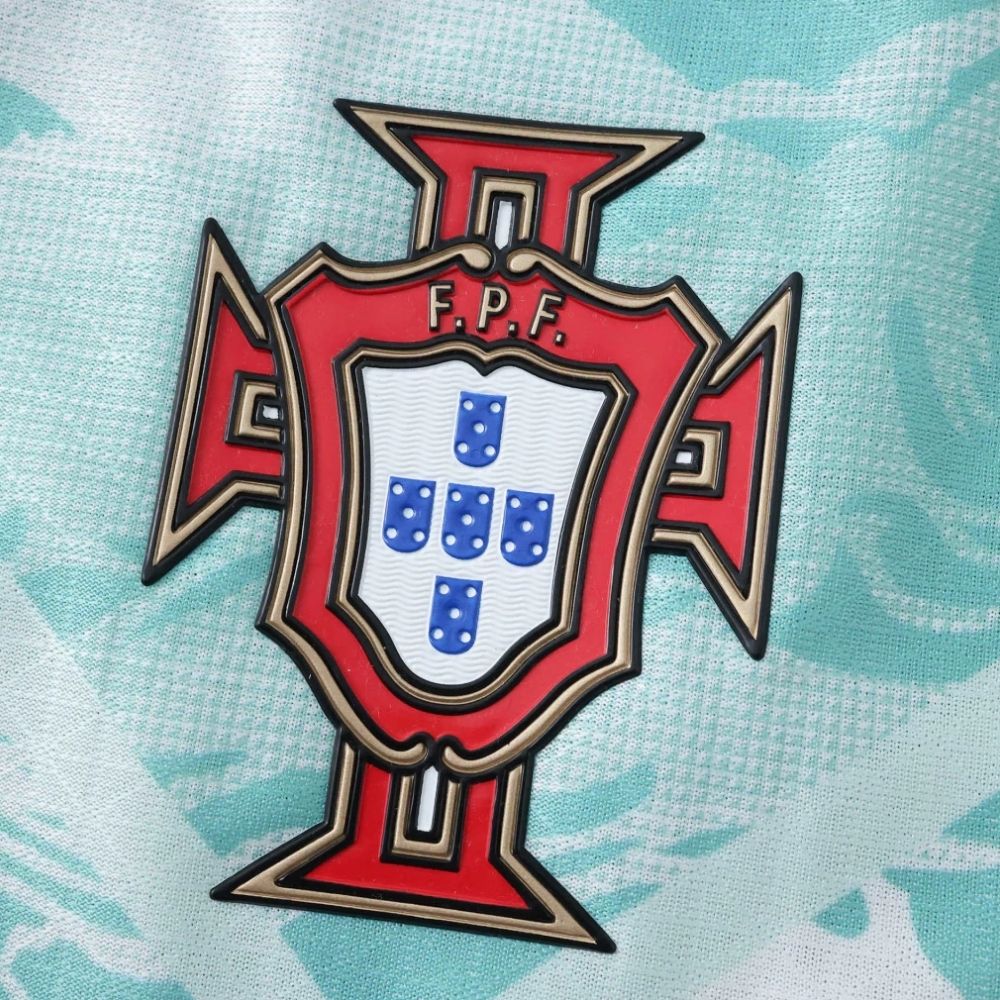 Camisa Futebol Manga Longa Portugal III 2026 Torcedor Branca e Azul Masculina