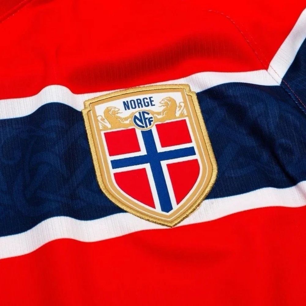 Camisa Futebol Noruega Erling Braut Haaland 9 Copa do Mundo 2026 I Torcedor Vermelha Masculina