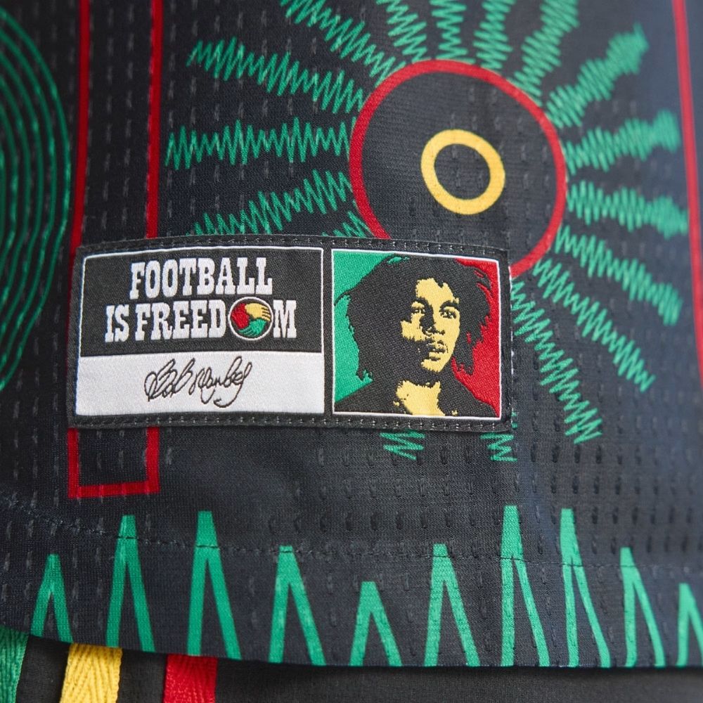 Camisa Seleção Jamaica Away Torcedor 2026 Adidas x Bob Marley Masculina Preta
